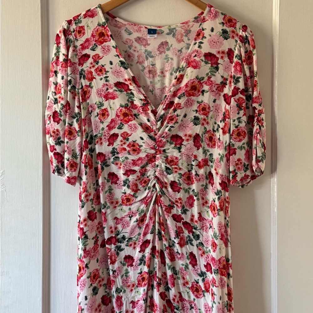 Old Navy | Floral V-Neck Dress